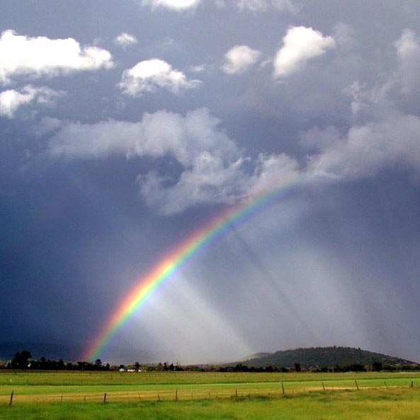 storm-rainbow